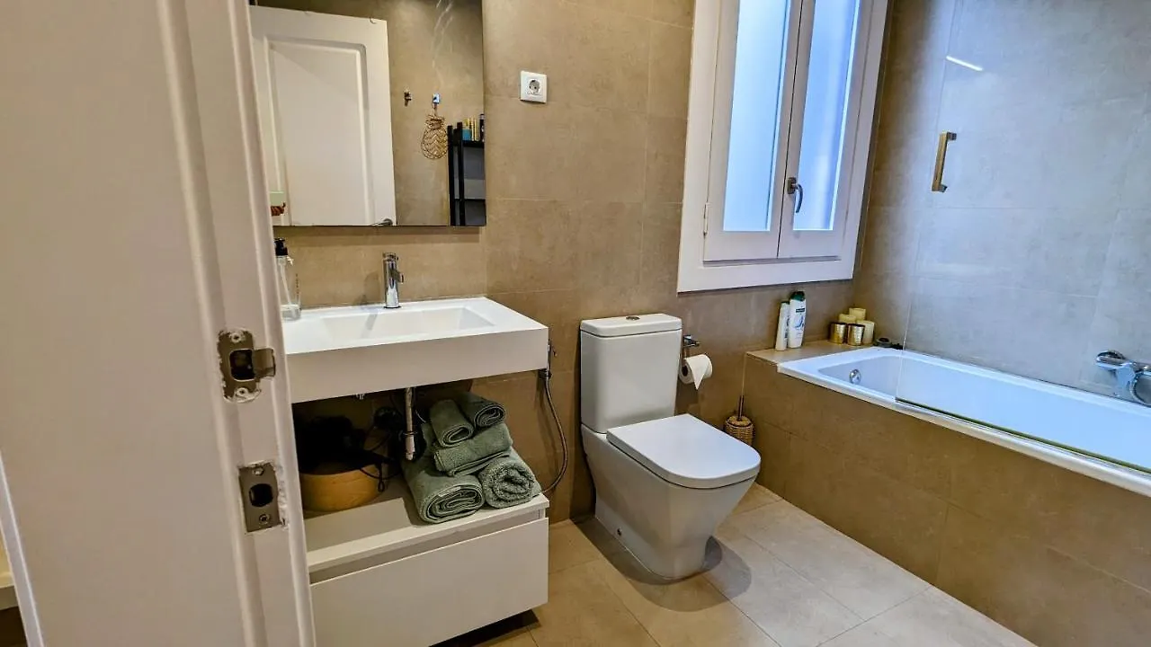Unique Premium Suite With Sunset Terrace In Born Neighborhood Barcelona
